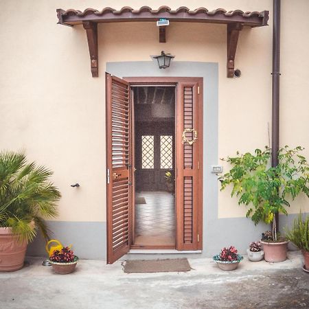 B&B A Casa Di Maybe Caserta Dış mekan fotoğraf