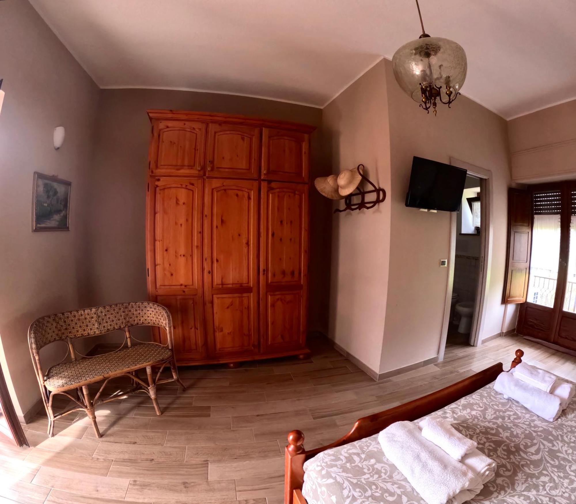 B&B A Casa Di Maybe Caserta Dış mekan fotoğraf